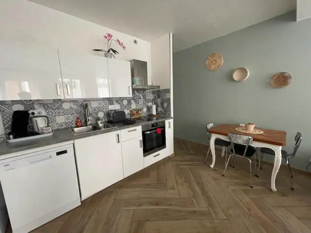 F2 Rez De Chaussee O Meuble De Pithiviers Exterior photo