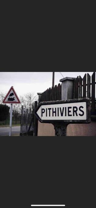 F2 Rez De Chaussee O Meuble De Pithiviers Exterior photo